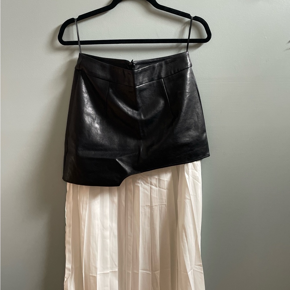 Elegant Black and White Skirt
